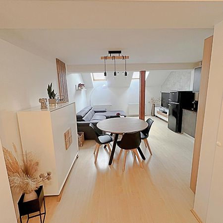 Mezonetovy Apartman V Centru Praha Bagian luar foto